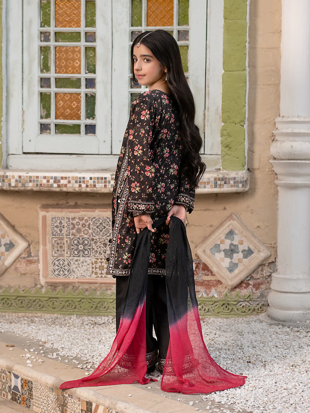 BLACK ROSE - Image 3