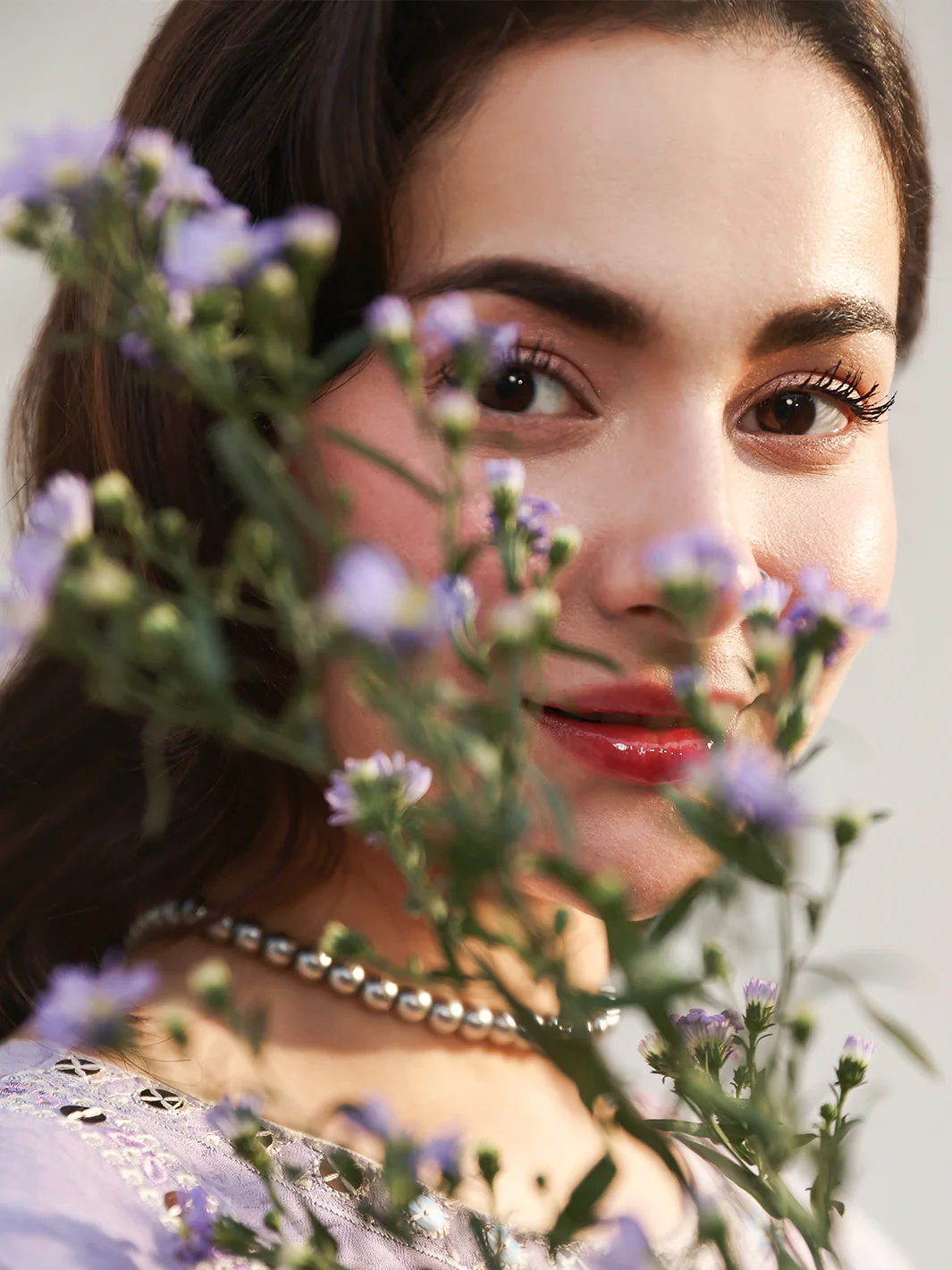 LILLY - Image 9