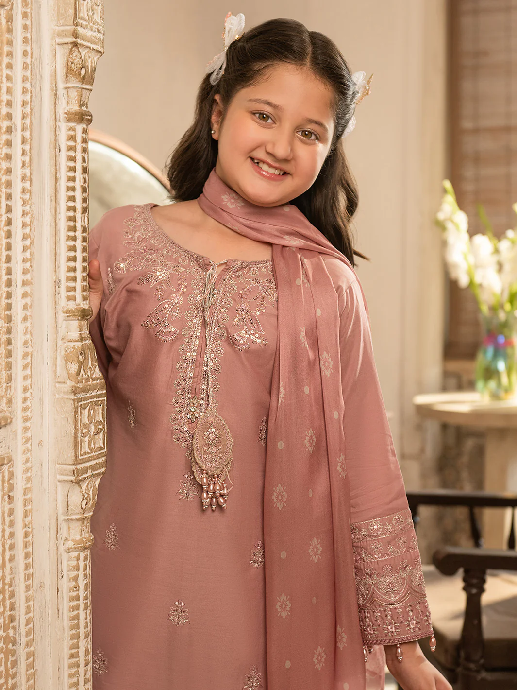 LILY - Image 4