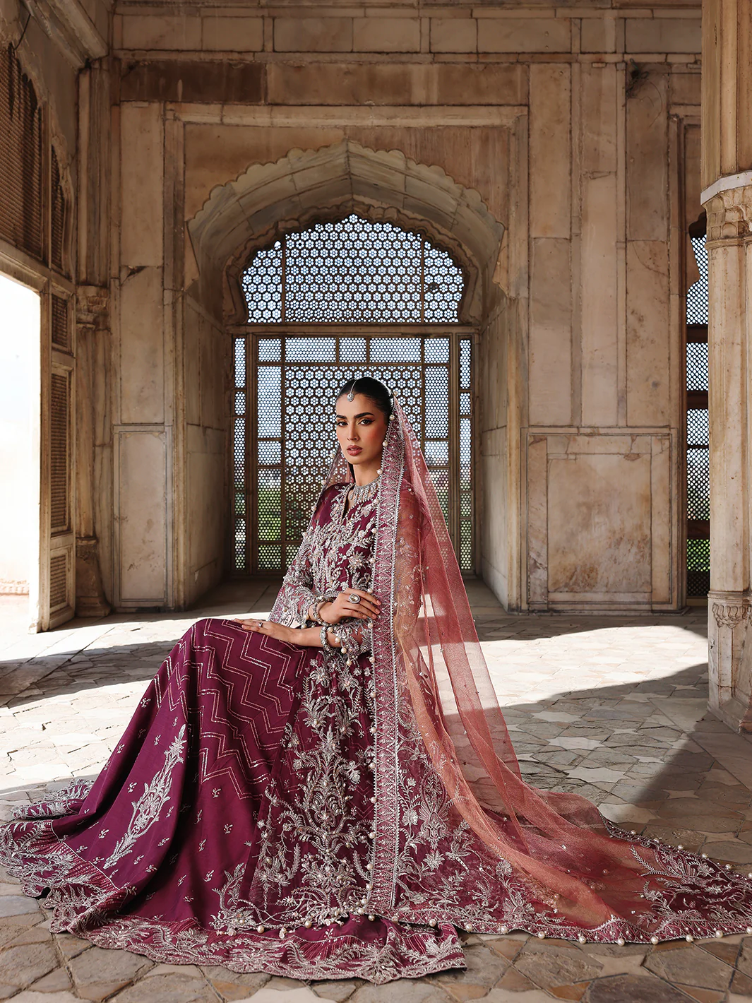 AR-167 Zareen - Image 6